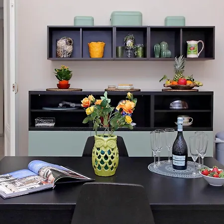 Casa Giuliana -3br 2bath Flat, 116 M2 On One Level, 2nd Floor With Lift, High Comfort, Quite, Chic, Doorman, 600 Meters From Vatican Museums And Ottaviano Metro, Plenty Of District Facilities, Welcome Drinks & Local Guide, 24 Hour 4 Language Su *