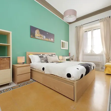Casa Giuliana -3br 2bath Flat, 116 M2 On One Level, 2nd Floor With Lift, High Comfort, Quite, Chic, Doorman, 600 Meters From Vatican Museums And Ottaviano Metro, Plenty Of District Facilities, Welcome Drinks & Local Guide, 24 Hour 4 Language Su Rom